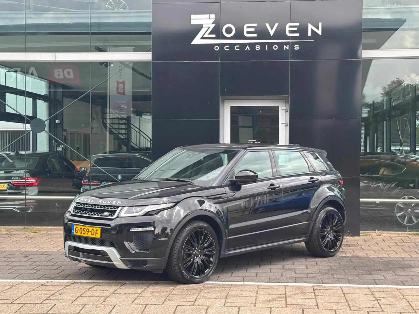 Land Rover Range Rover Evoque (2027) — foto 1