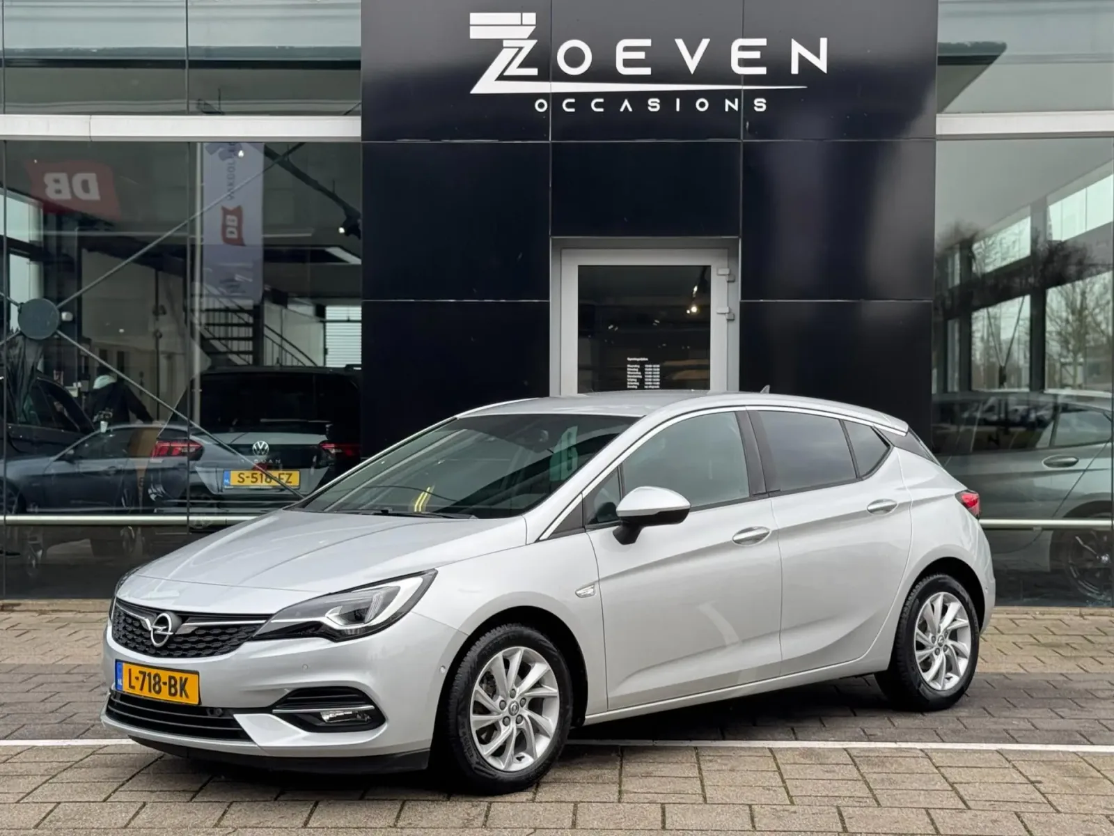 Opel Astra (2027) — foto 1