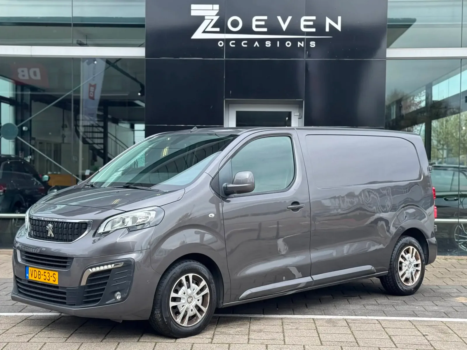 Peugeot Expert (2026) — foto 1