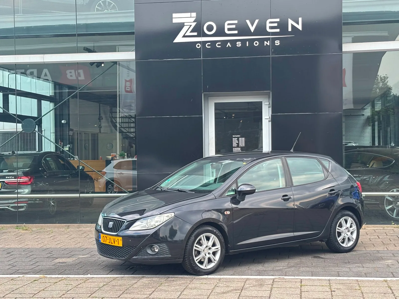 SEAT Ibiza (2009) — foto 1