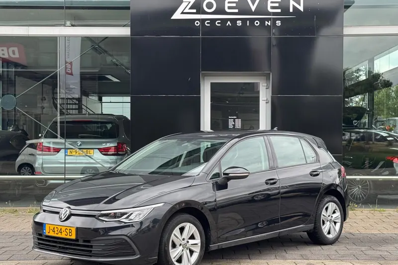 Volkswagen Golf (2020)