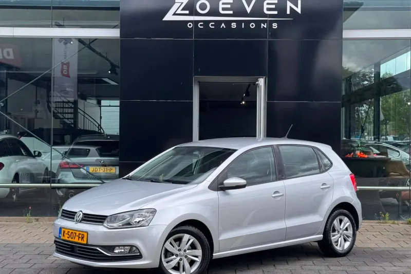 Volkswagen Polo (2023)