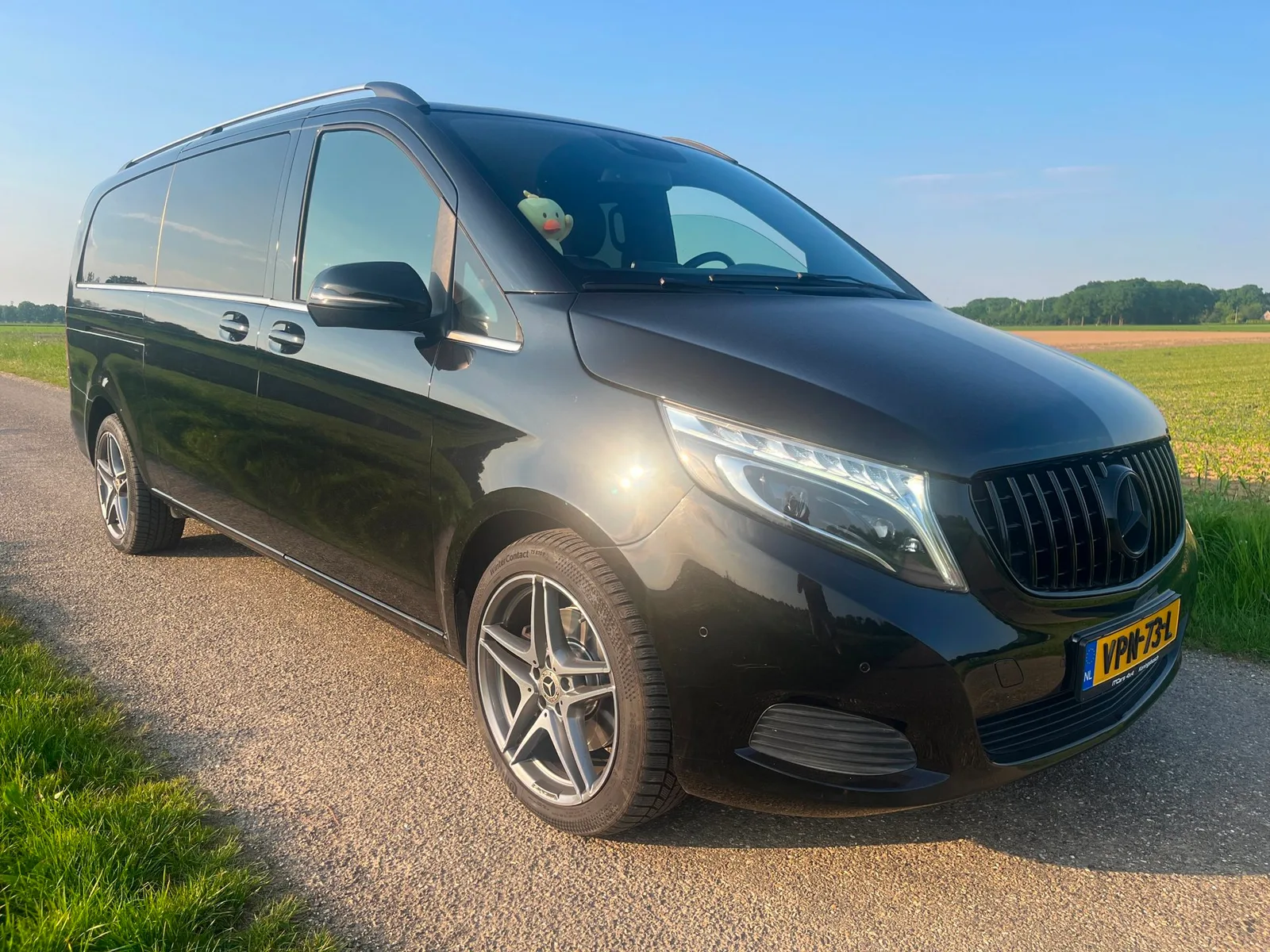 Mercedes-Benz V-Klasse (2017) — foto 1