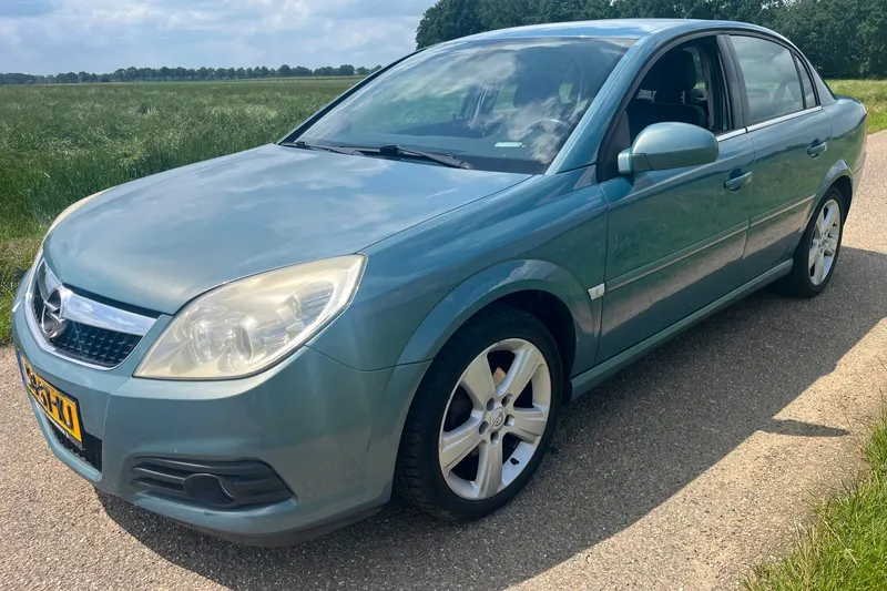 Opel Vectra (2006)
