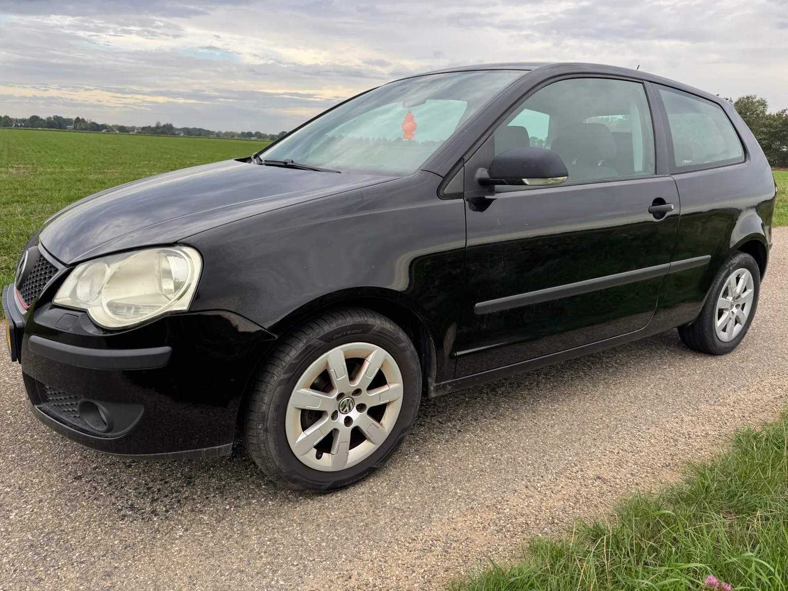 Volkswagen Polo (2007) — foto 1