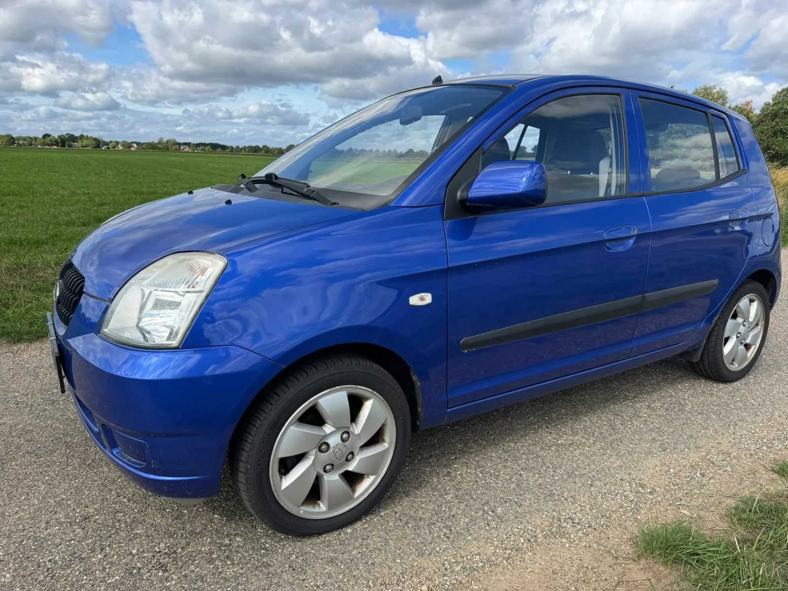 Kia Picanto (2008) — foto 1