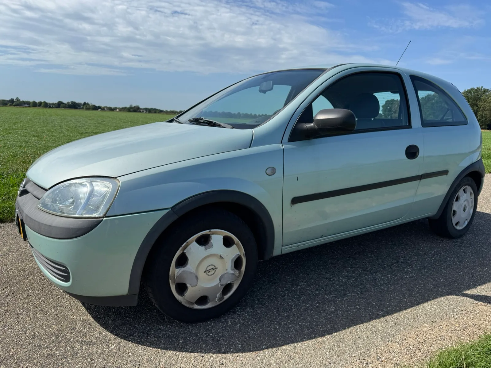 Opel Corsa (2002) — foto 1