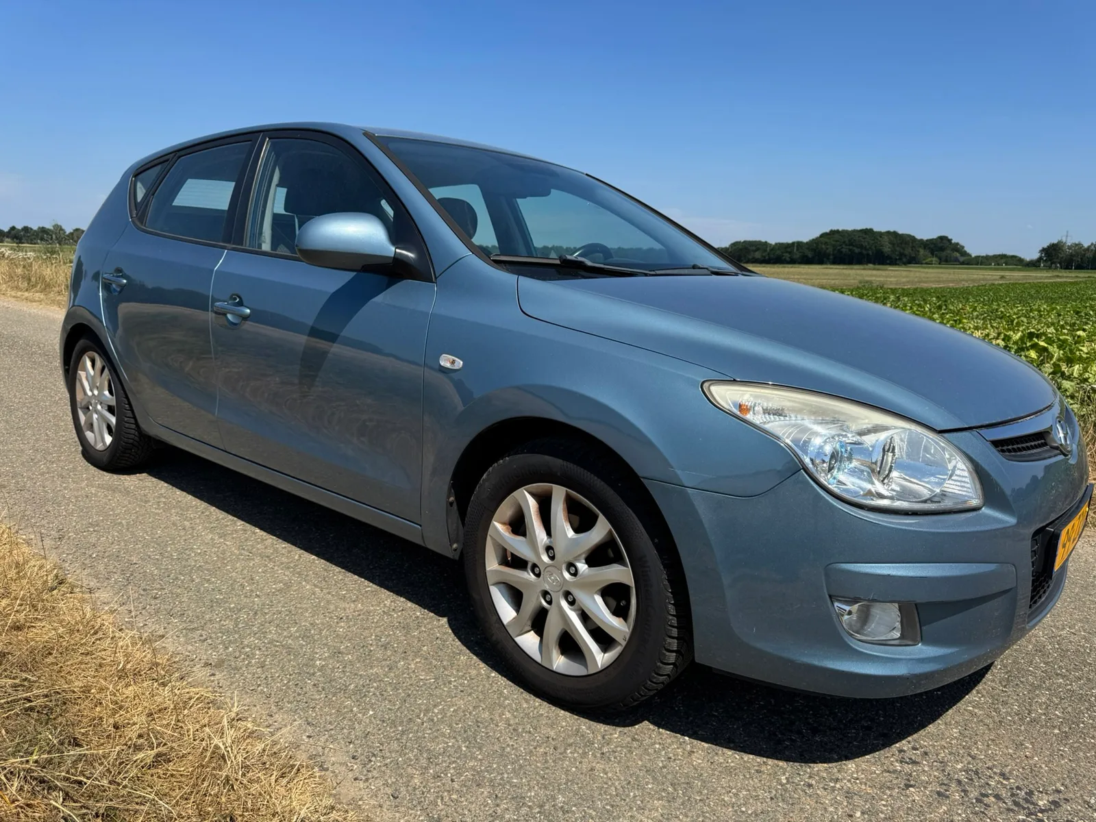 Hyundai i30 (2008) — foto 1