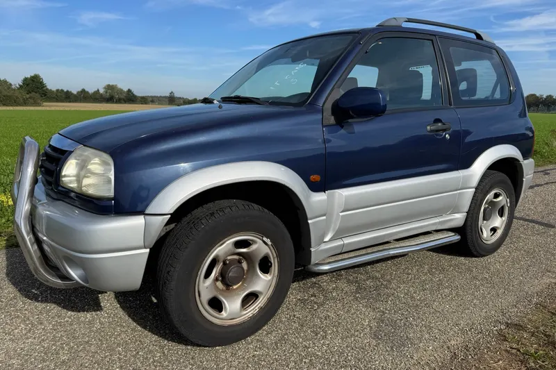 Suzuki Grand Vitara (2003)
