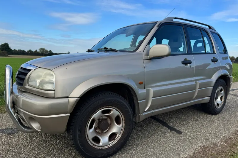 Suzuki Grand Vitara (2001)