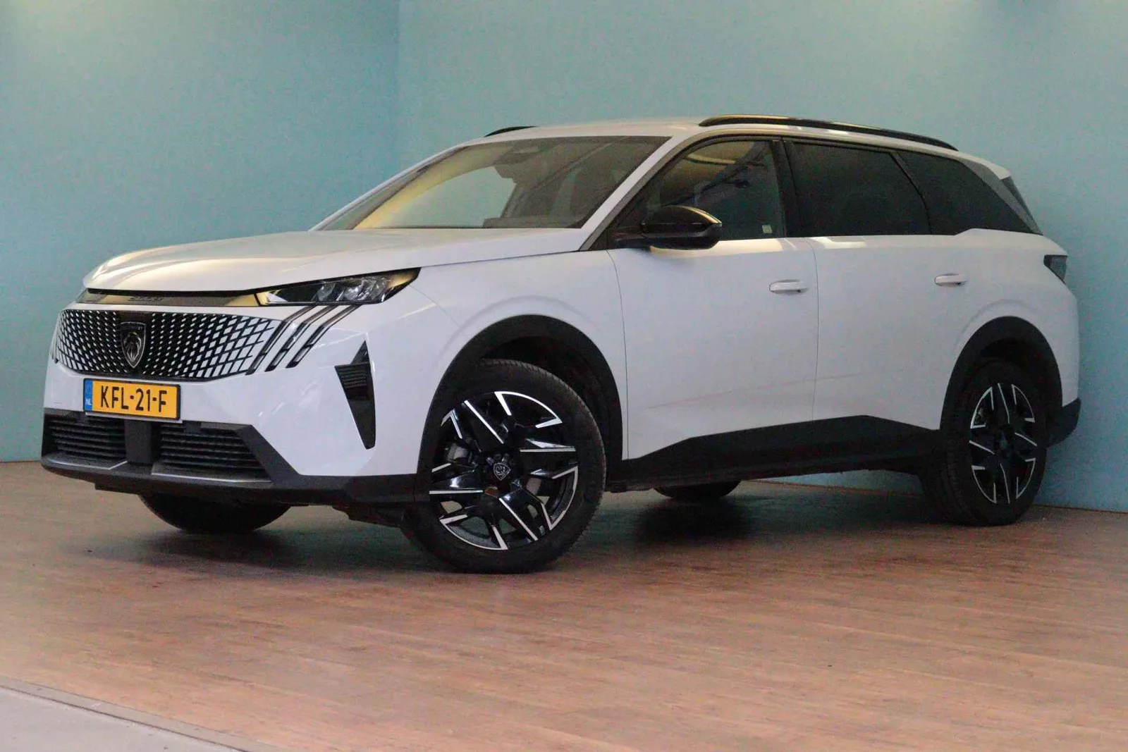 Peugeot 5008 (2025) — foto 1