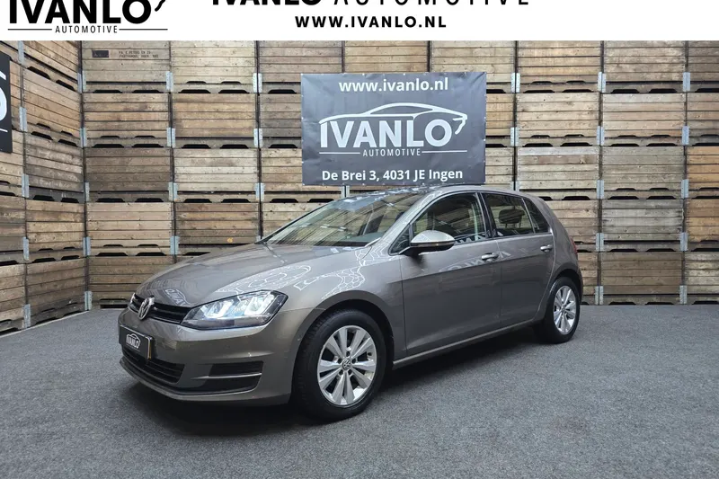 Volkswagen Golf (2015)