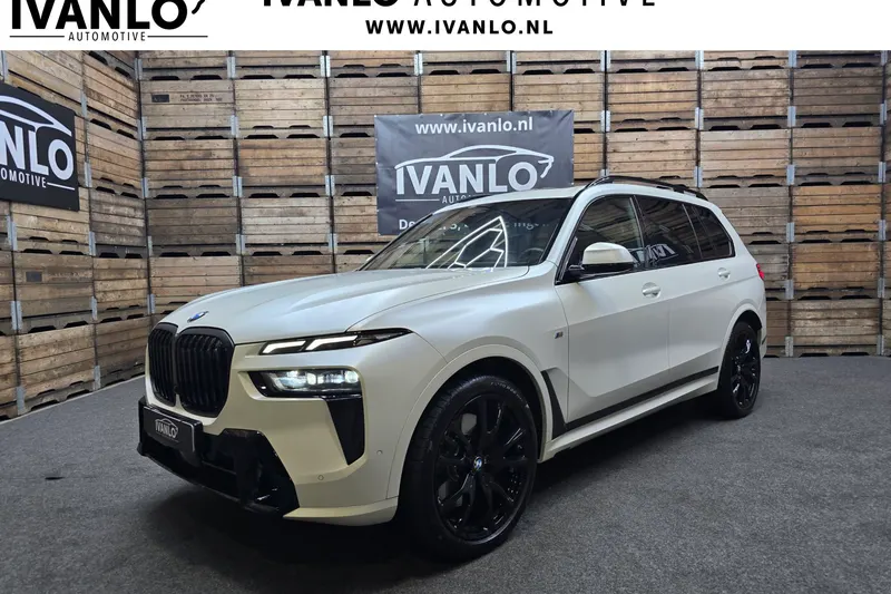 BMW X7 (2025)