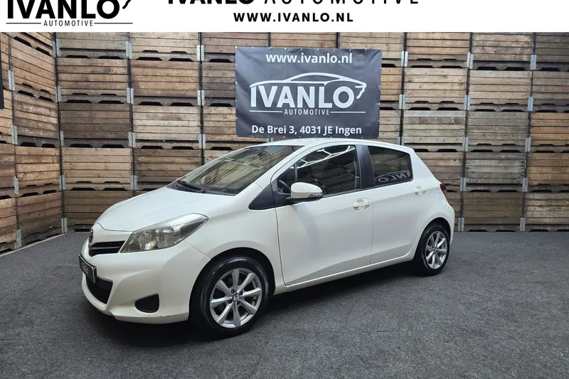 Toyota Yaris (2013)