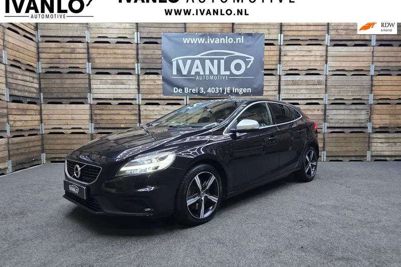 Volvo V40 (2020)