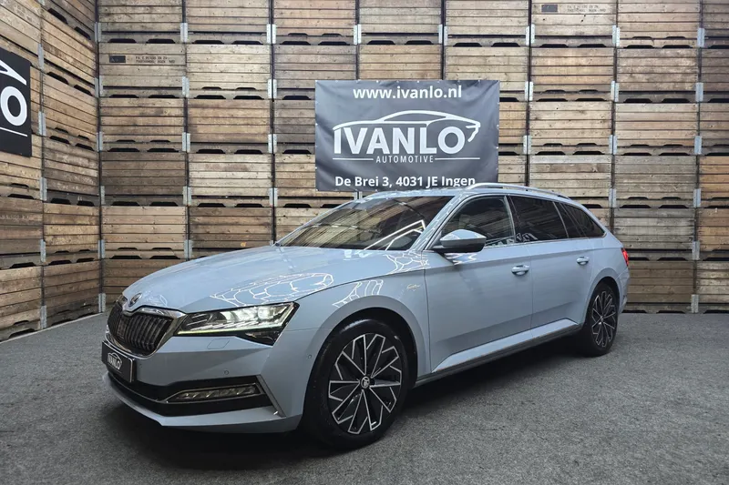 Škoda Superb (2022)