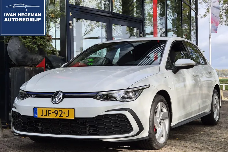 Volkswagen Golf (2021)