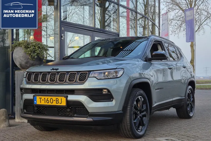 Jeep Compass (2023)