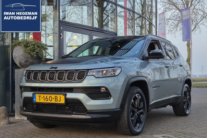 Jeep Compass (2023)