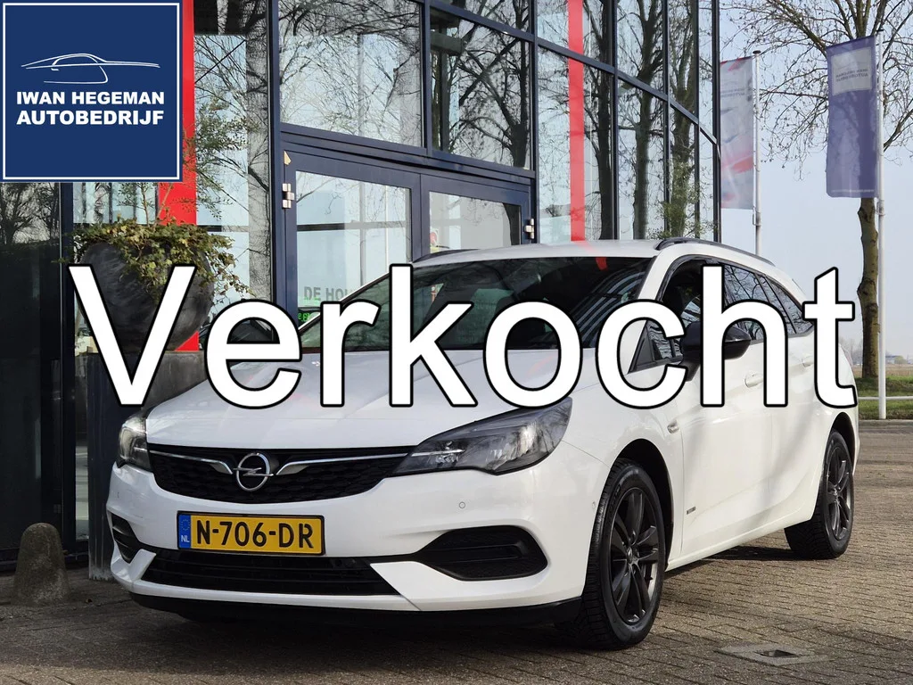 Opel Astra (2021) — foto 1