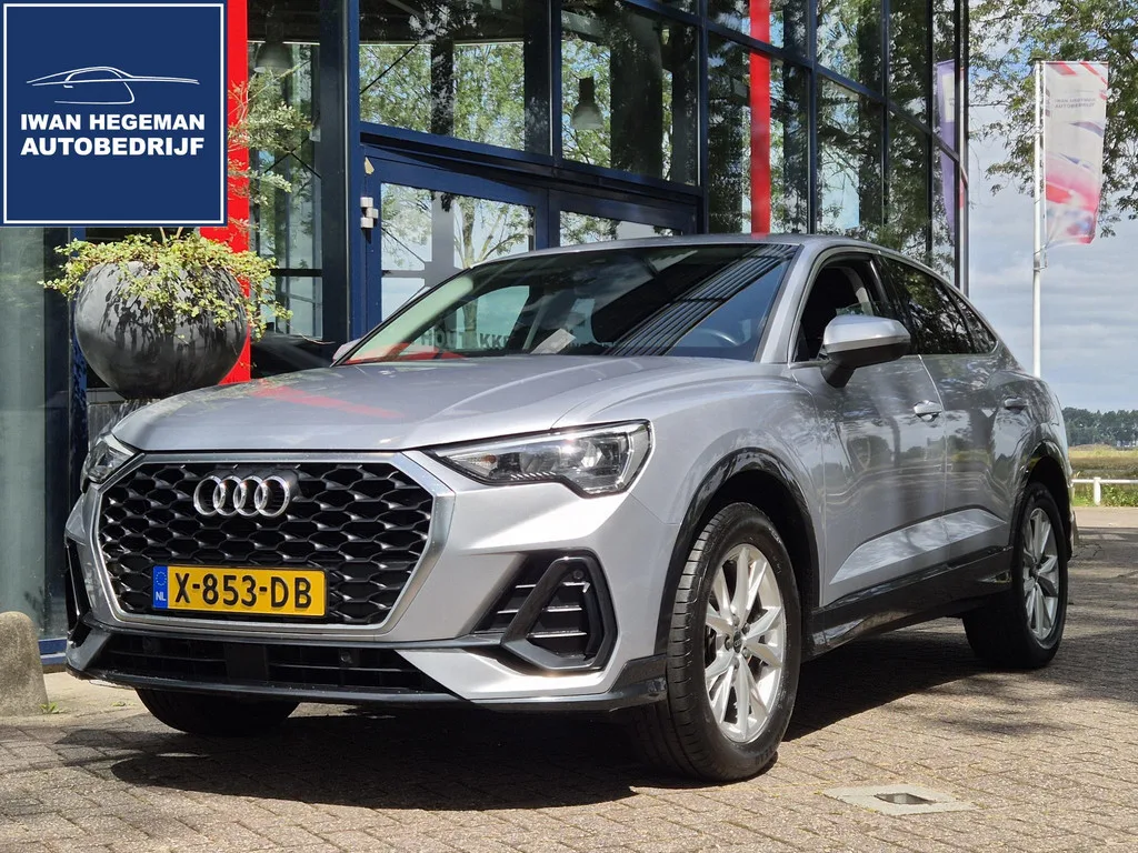 Audi Q3 (2022) — foto 1
