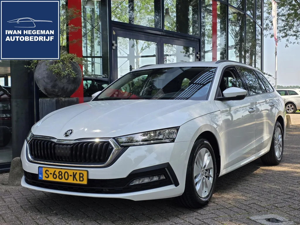 Škoda Octavia (2023) — foto 1