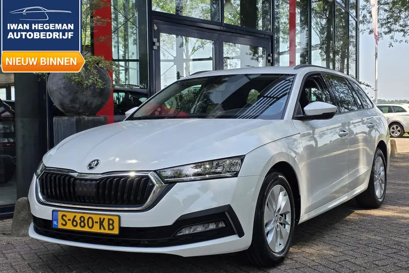 Škoda Octavia (2023)