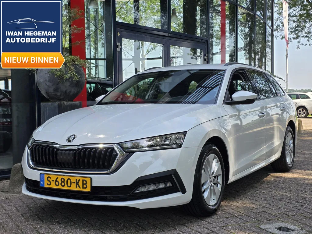 Škoda Octavia (2023) — foto 1