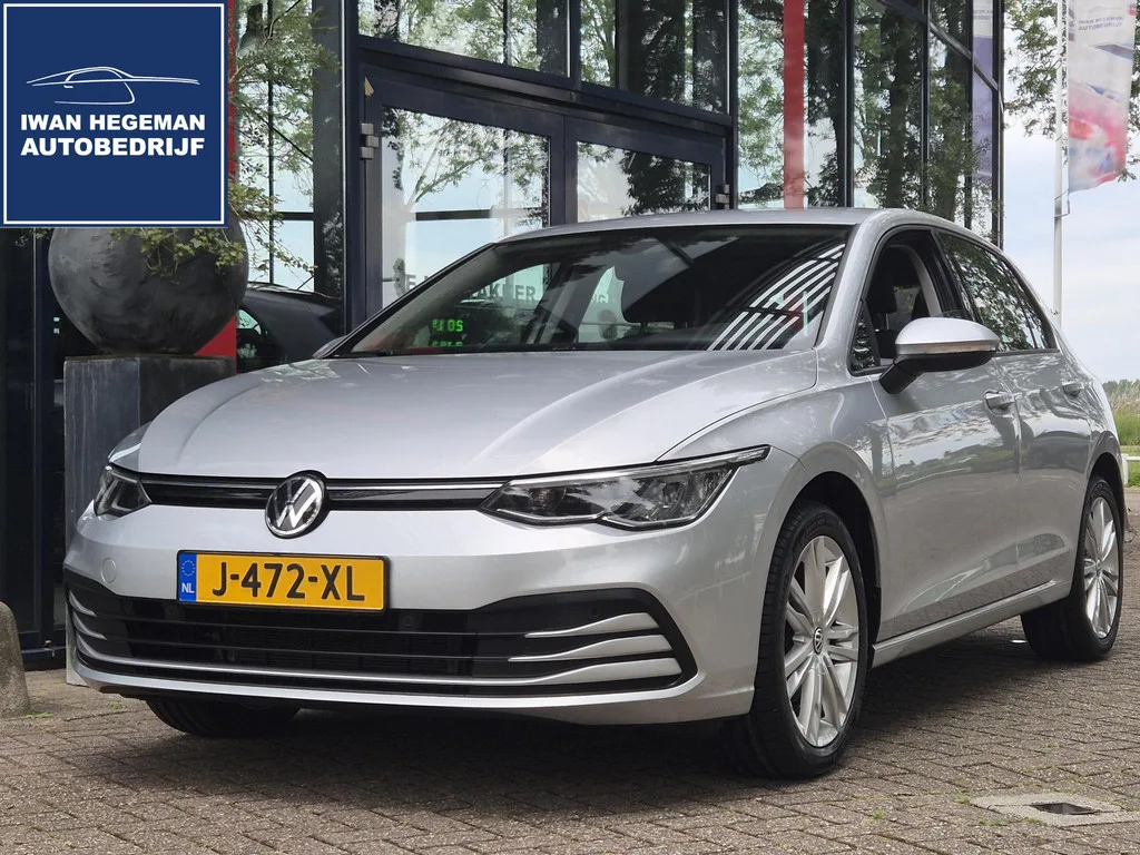 Volkswagen Golf (2020) — foto 1