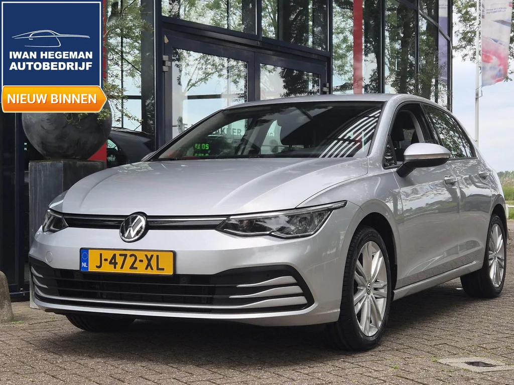 Volkswagen Golf (2020) — foto 1