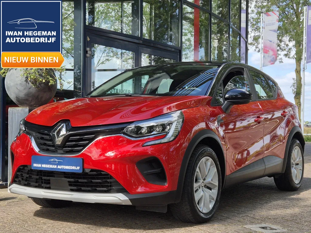 Renault Captur (2022) — foto 1