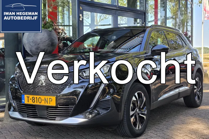 Peugeot e-2008 (2023)