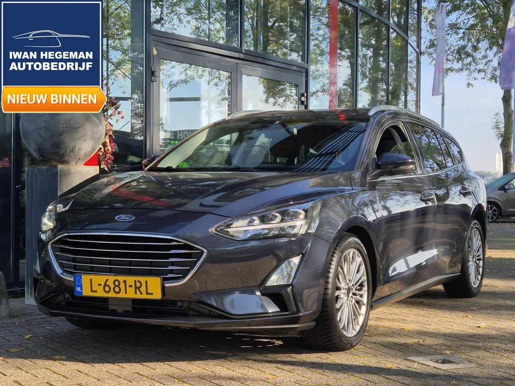 Ford Focus (2020) — foto 1