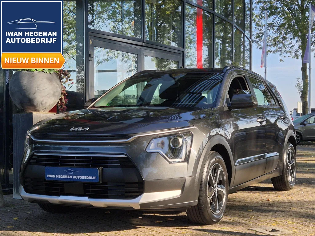 Kia Niro (2023) — foto 1