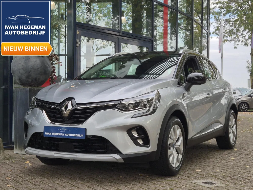 Renault Captur (2021) — foto 1