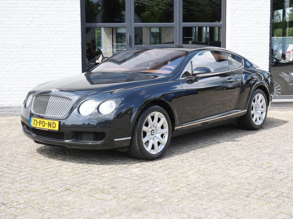 Bentley Continental GT (2004) — foto 1