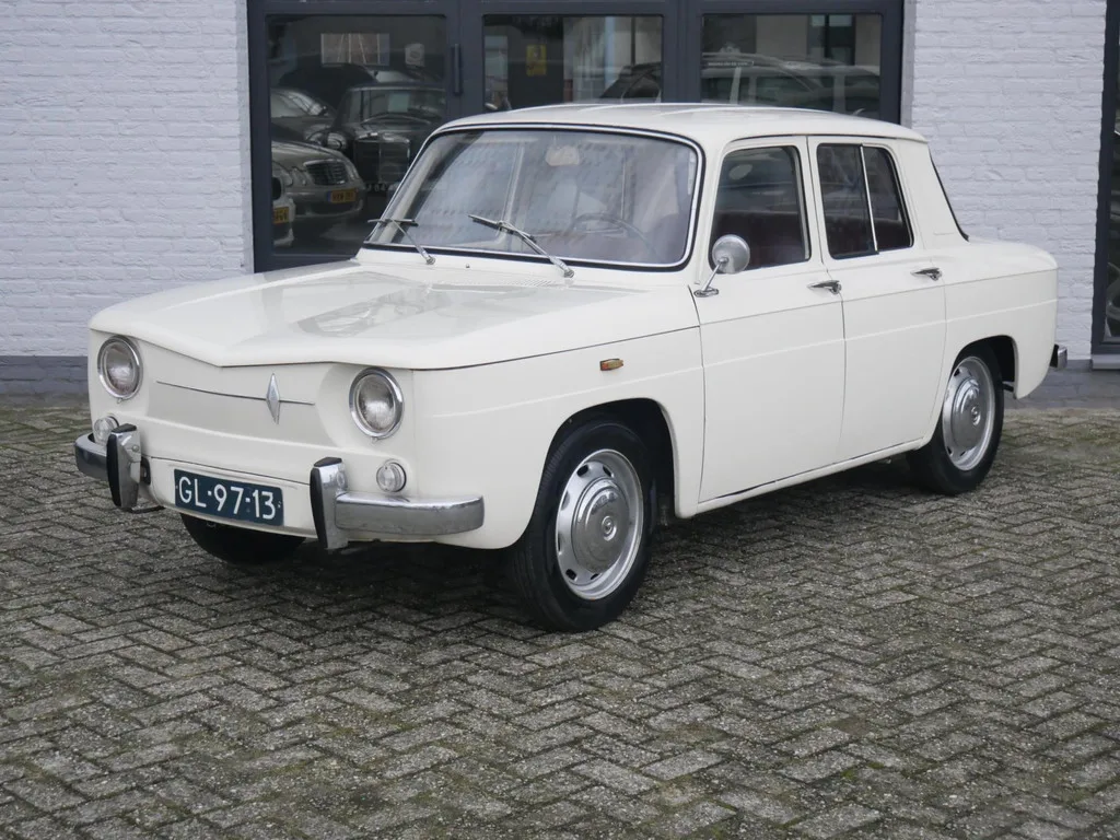 Renault 8 (1964) — foto 1