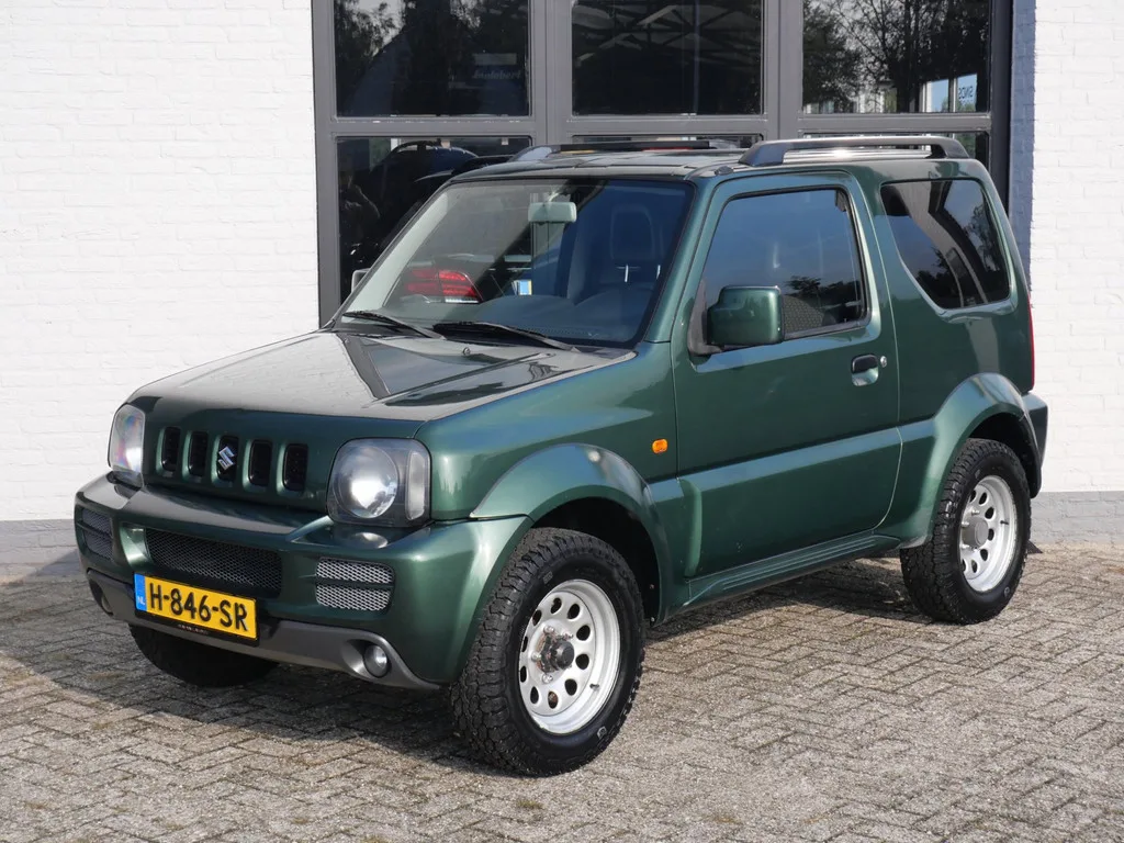 Suzuki Jimny (2010) — foto 1