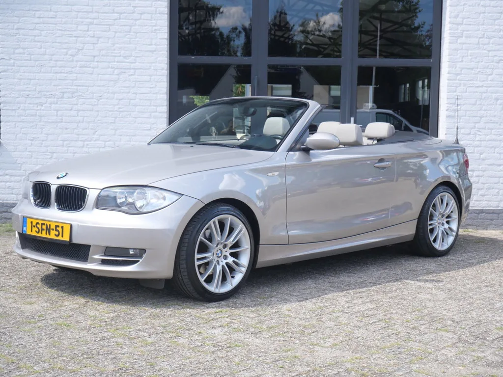 BMW 1-Serie (2008) — foto 1