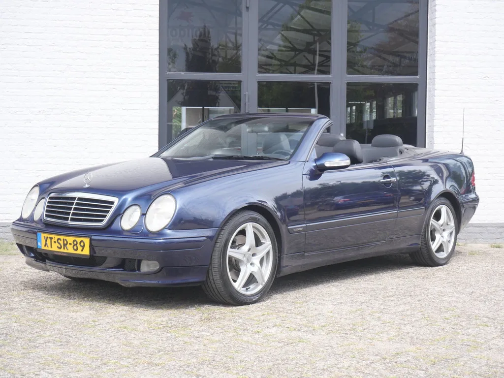 Mercedes-Benz CLK-Klasse (1998) — foto 1