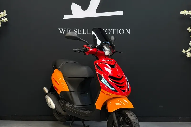 Piaggio Zip (2006)