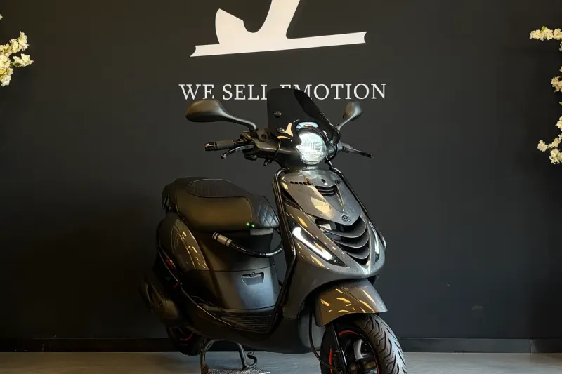 Piaggio Zip (2018)