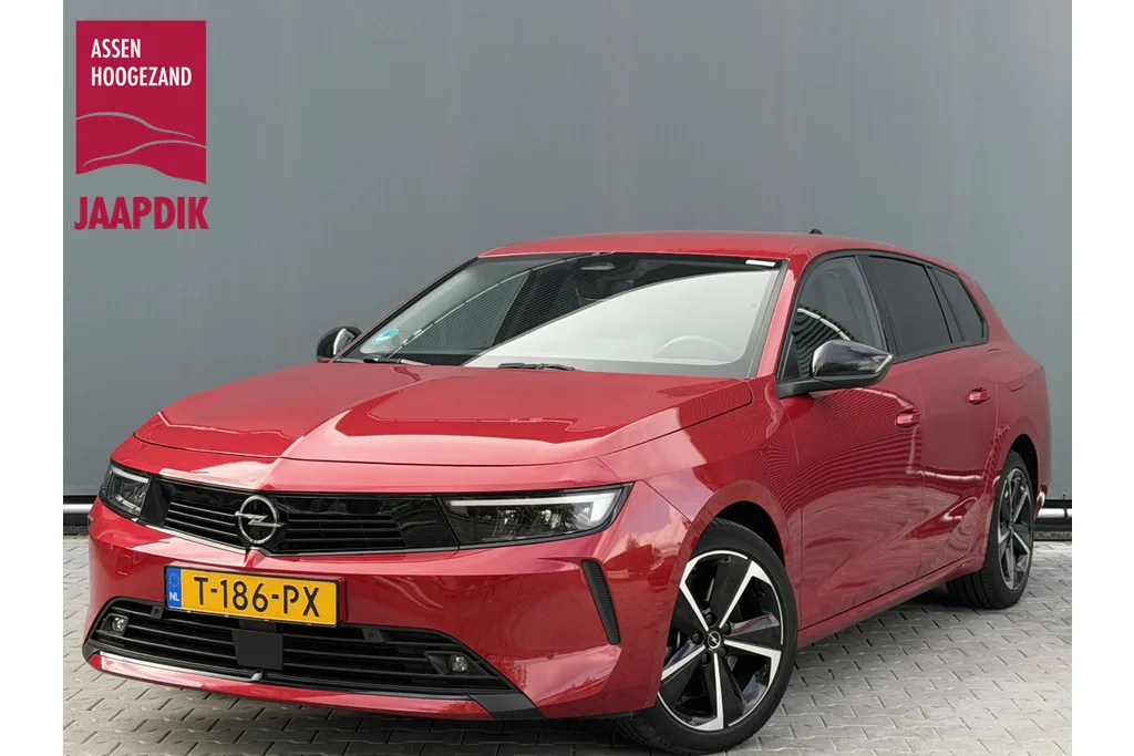 Opel Astra (2023) — foto 1