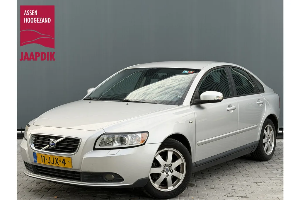 Volvo S40 (2009) — foto 1