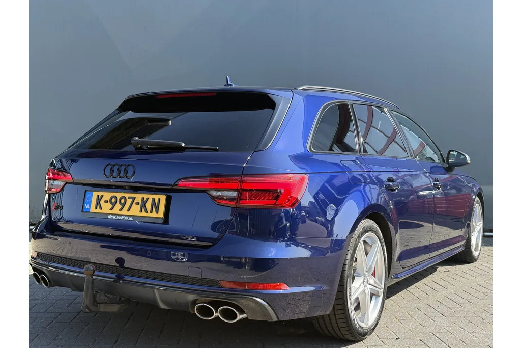 Audi S4 (2017) — foto 1