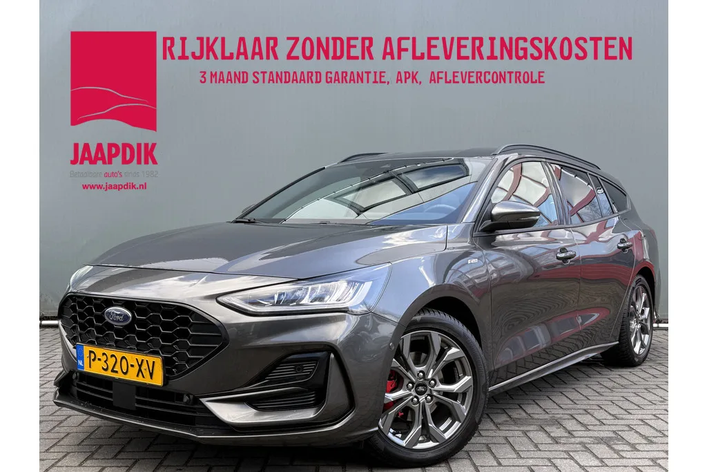Ford Focus (2022) — foto 1