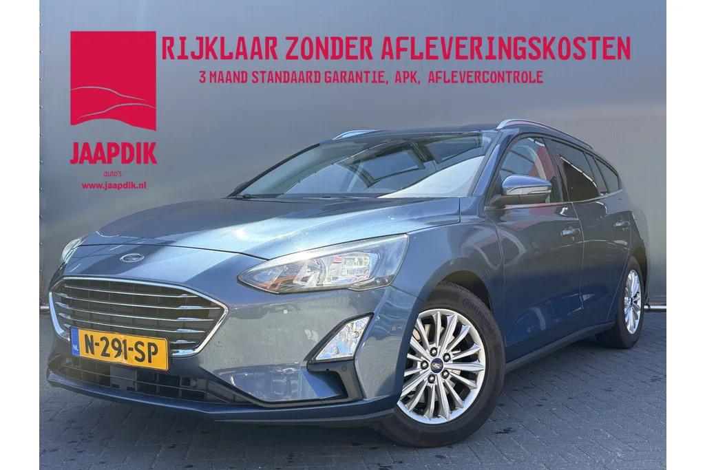 Ford Focus (2022) — foto 1