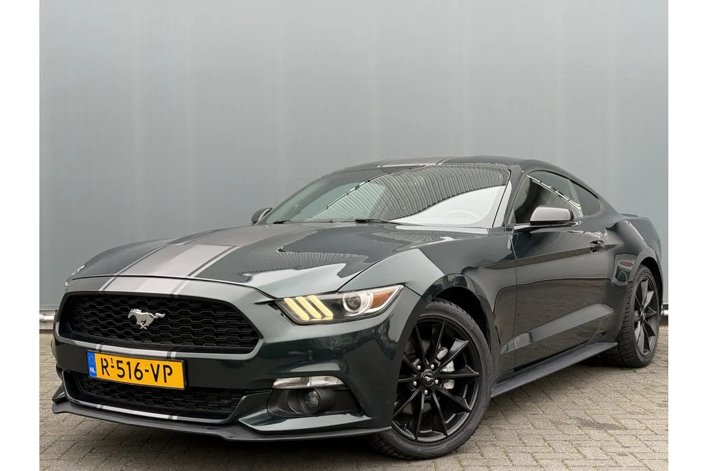 Ford Mustang (2018) — foto 1