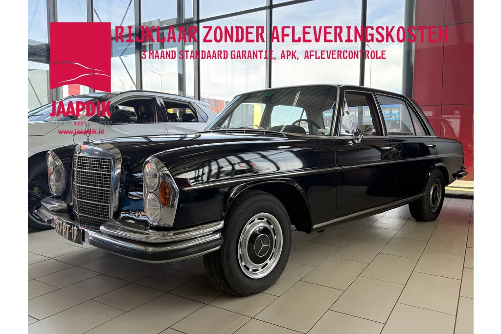 Mercedes-Benz 280 (1972) — foto 1