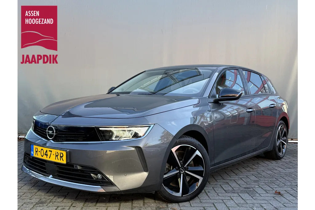 Opel Astra (2022) — foto 1